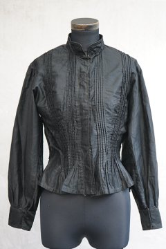 1900's black blouse