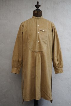 cir. early 20th c. light brown cotton shirt with small pocket
