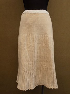 early 20th c. knitted wool skirt