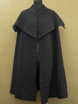 cir. 1920 - 1930's black wool cape coat