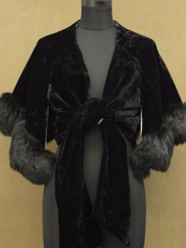 cir. 1930's velvet  fur top / cape