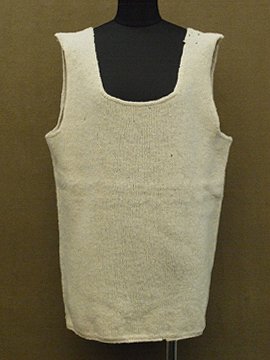 mid 20th c. knitted sleeveless top I