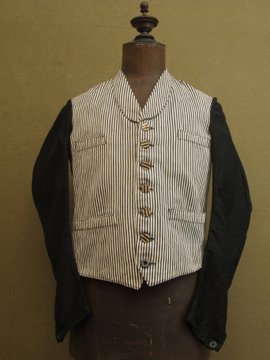 cir. 1930-1940's servant jacket 