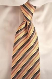 ����ͥ������