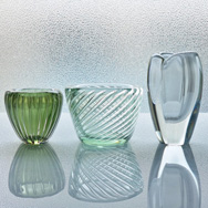 NUUTAJARVI/ヌータヤルヴィ 	Kaj Franck/カイ・フランクのデザインを3点掲載しました。