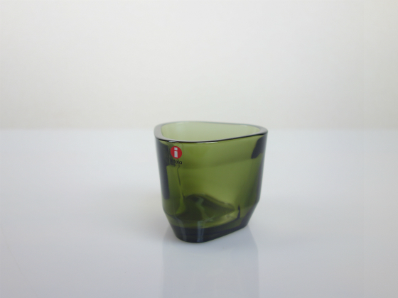 iittala/イッタラ Tris/トリス キャンドルホルダー モスグリーン