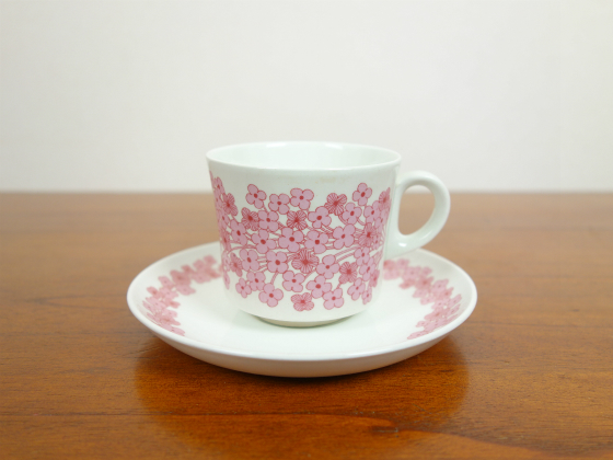 輪様専用】arabia leena ＊ cup & saucer セット 他 キッチン/食器