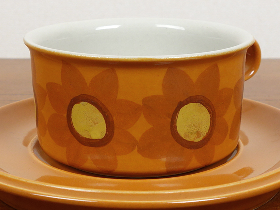 ARABIA - ARABIA　HLA オレンジ花柄カップとソーサーセット 43d101a15838981259ba03f804960e