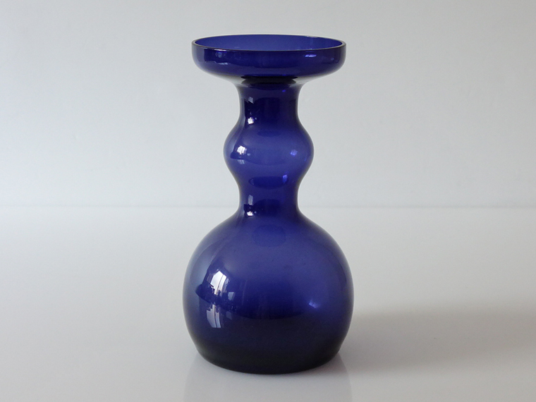 □Nuutajarvi/ヌータヤルヴィ□Oiva Toikka/オイバ トイッカ VASE1483