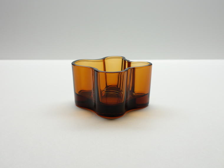 iittala/イッタラ Alvar Aalto Collection キャンドルホルダー55mm ブラウン  002|北欧ヴィンテージのpippuri(ピップリ)