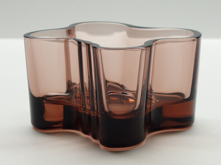 イッタラ　アルヴァ・アアルト　キャンドルホルダー　55㎜　パープル iittala/イッタラ Alvar Aalto Collection キャンドルホルダー