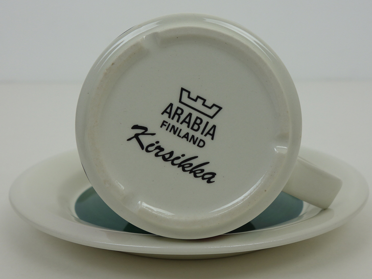 ARABIA/アラビア Kirsikka/キルシッカ コーヒーカップ＆ソーサー