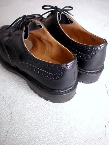 Tricker's (トリッカーズ) ウィングチップローカットカントリーシューズ 正規通販 - 神戸のセレクトショップTapir (タピア)