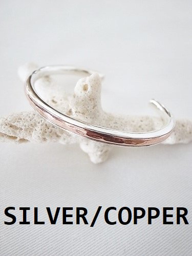 Slow Rise silver roll bangle unisex