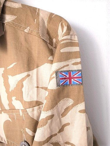 イギリス軍 コンバットジャケット デザートカモ DEADSTOCK unisex