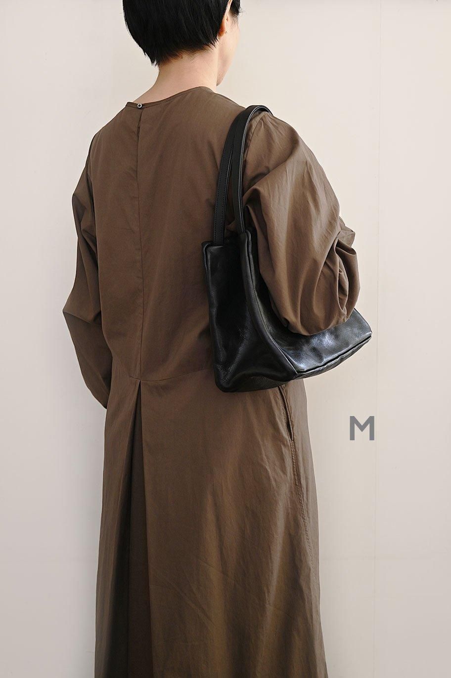 ViN Body Bag S　革　レザー　バッグ　ヴィン ViN（ヴィン）WzipShoulder S
