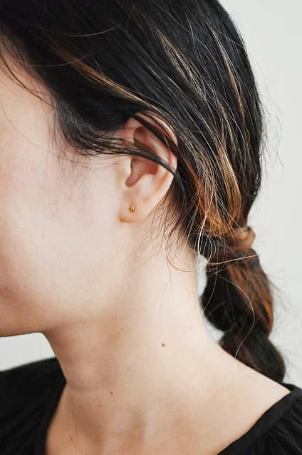 Kathleen Whitaker Long Barbell ピアス 1piece- TONE Online Shop - Kathleen Whitaker Long Barbell ピアス 1piece- TONE Online Shop -