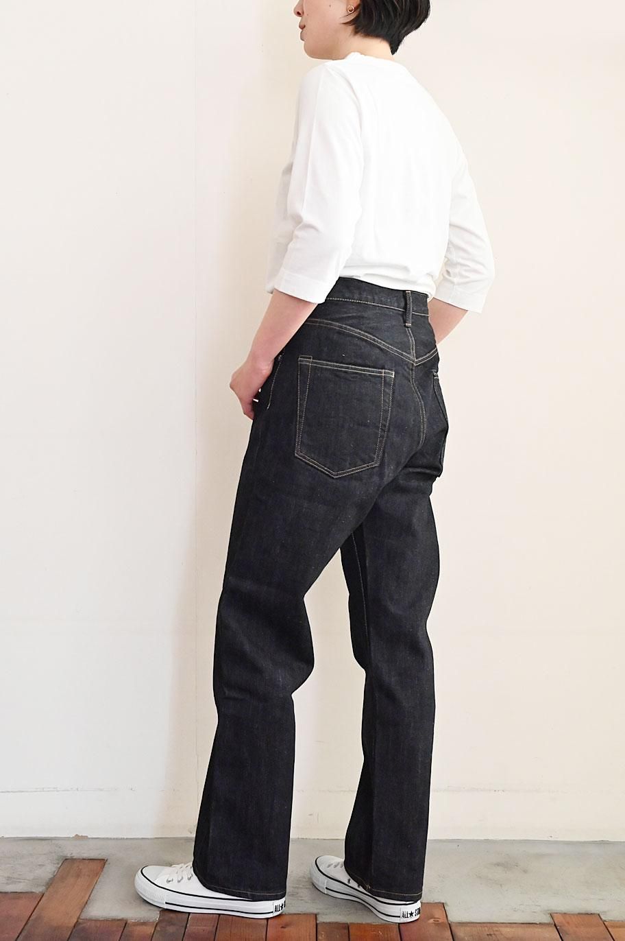 BASIC JEANS / BROWN – SHISHIKUI