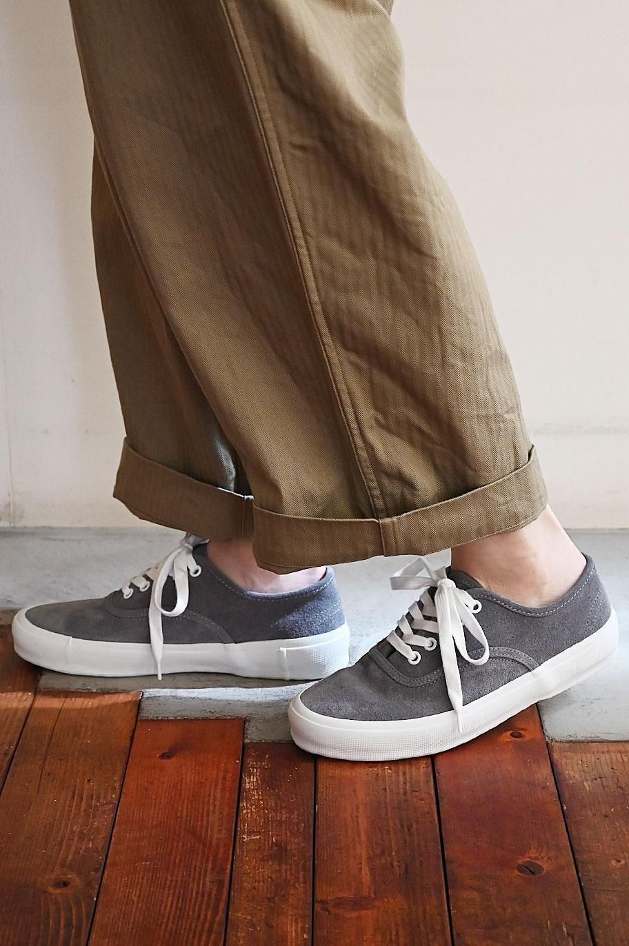 REPRODUCTION OF FOUND US NAVY ミリタリートレイナー / スウェード