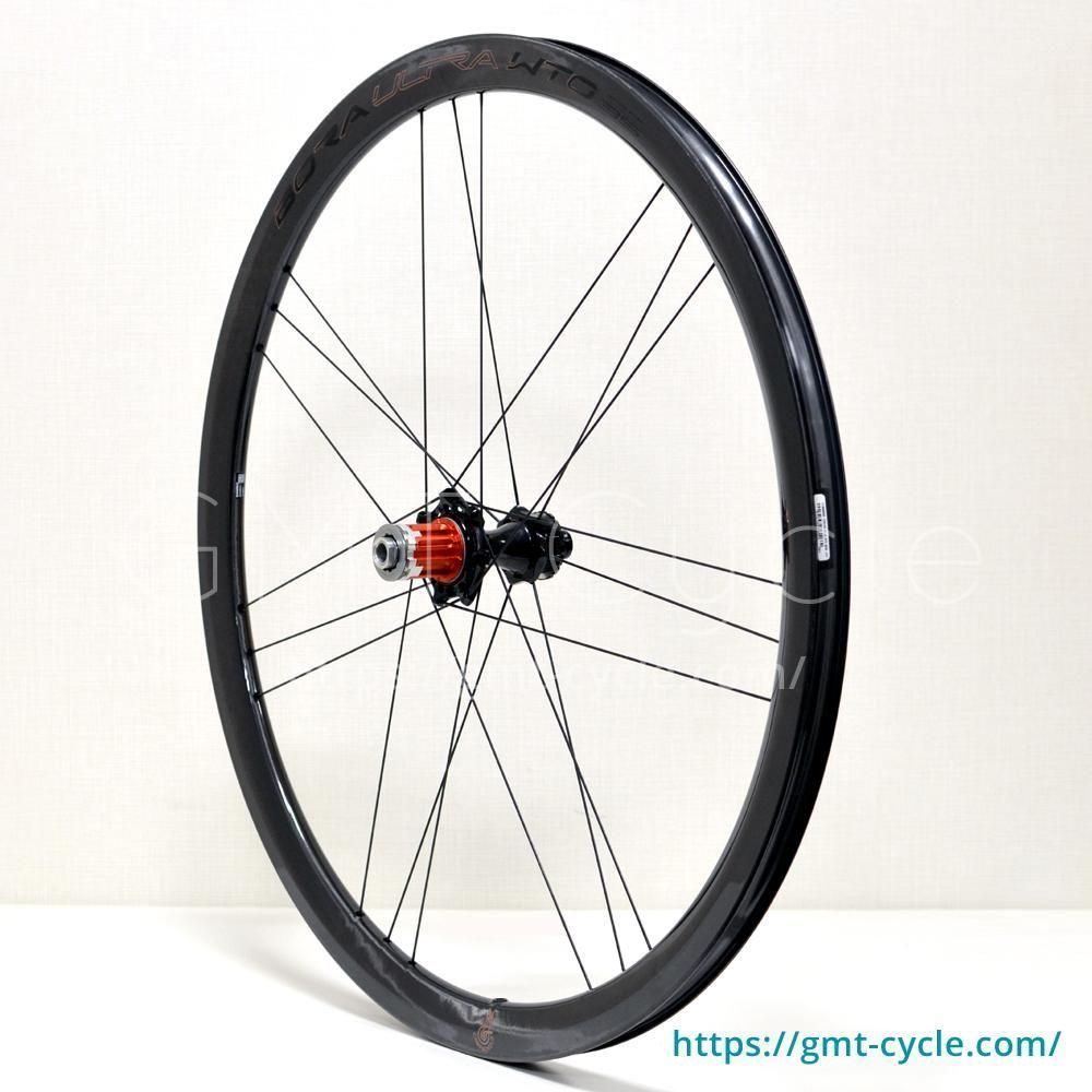 ② ロードバイク　カーボン　ホイール　ボーラー　ウルトラ　35 タイヤ ロード・レース・バイク用ホイール | カンパニョーロ