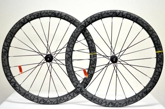 19,444円MAVIC  COSMIC SLR45 DISC 2023年モデル