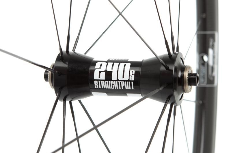 FFWD F4R DT240 フルカーボンクリンチャー ブレーキシュー付き