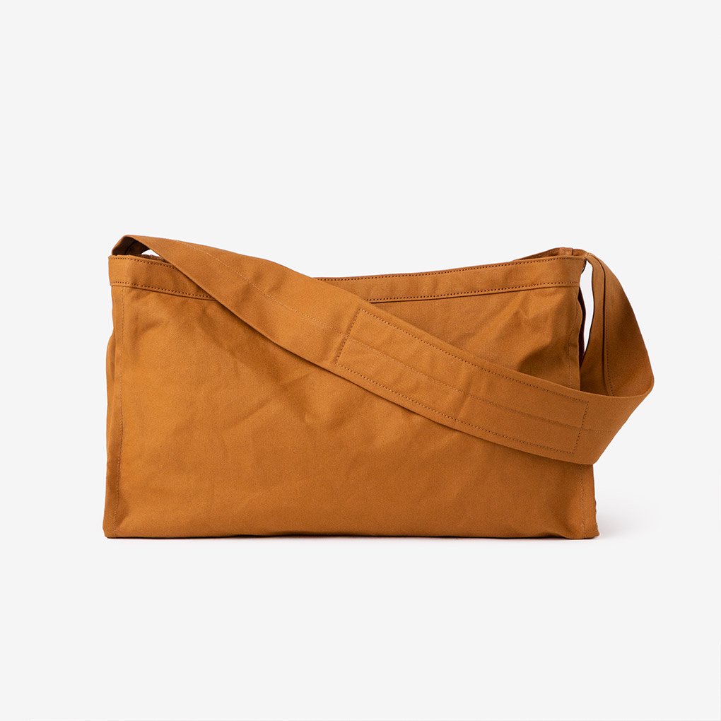 LABOR DAY / EARLY NEWSPAPER BAG - CAMEL | ONE TENTH