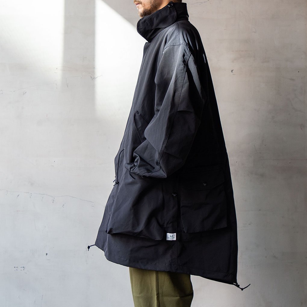 SASSAFRAS / DIGS CREW COAT - BLACK 60/40 CLOTH | ONE TENTH