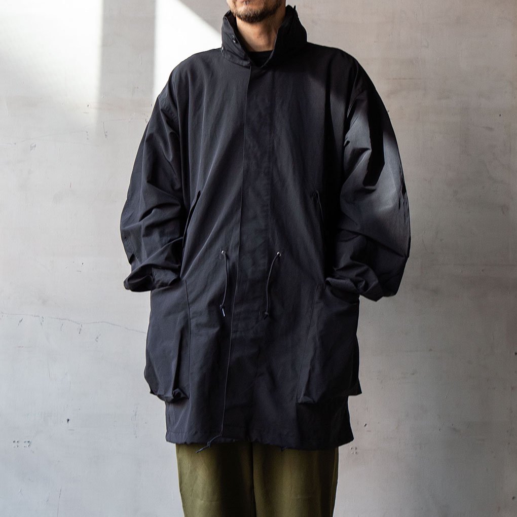 SASSAFRAS / DIGS CREW COAT - BLACK 60/40 CLOTH | ONE TENTH