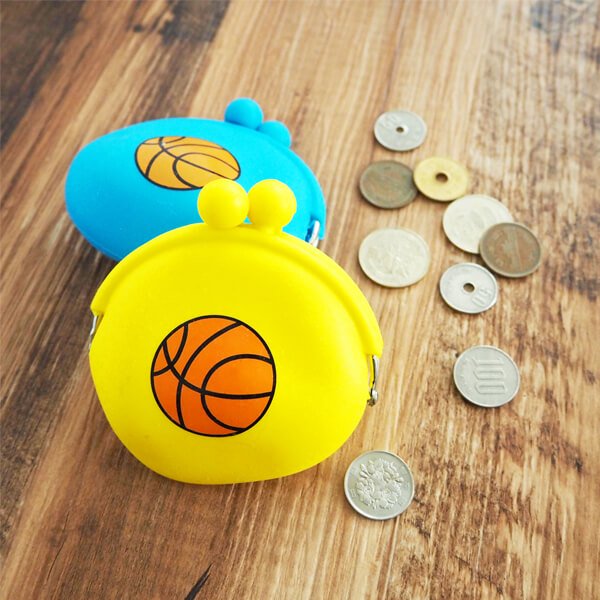 シリコンスポーツがま口財布（小物入れ）オリジナルバスケットボール【画像2】