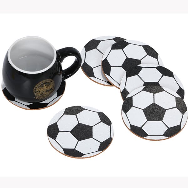サッカーボール柄のコルクコースター | ボールグッズ通販サイト の「グラシアス」が販売中！
