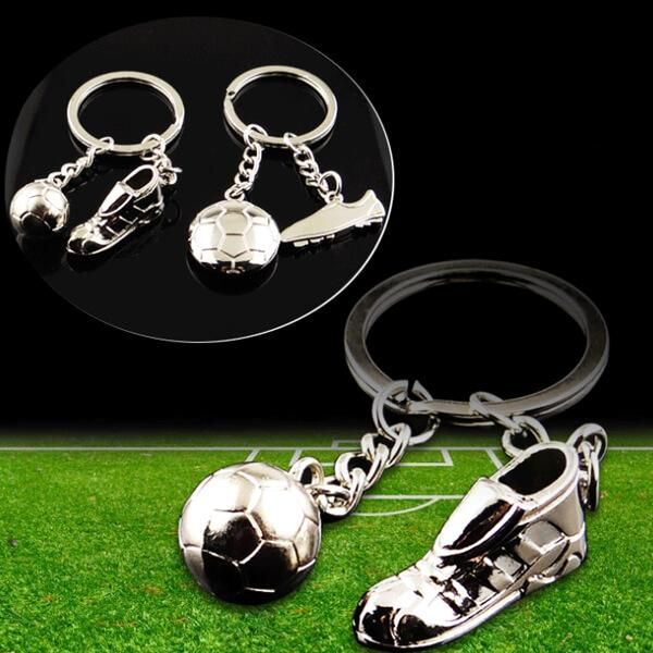サッカーシューズとサッカーボールのダブルキーホルダー ボールグッズ通販サイト の グラシアス が販売中 サッカーシューズとサッカーボールのダブルキーホルダー ボールグッズ通販サイト の グラシアス が販売中