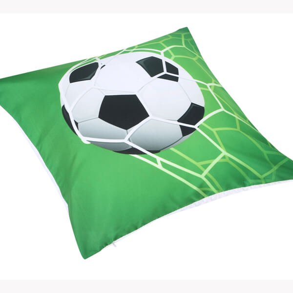 サッカーボールがゴールネットに突き刺さった サッカー柄のクッションカバー カバーのみ ボールグッズ通販サイト の グラシアス が販売中