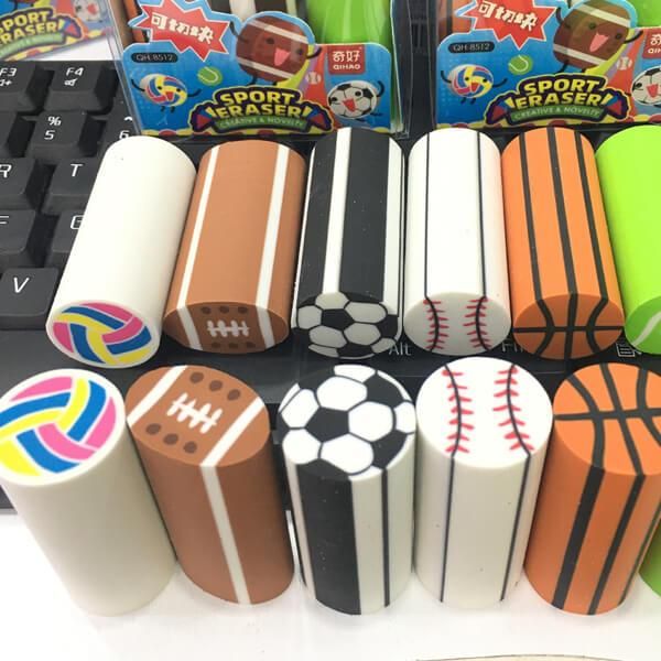 金太郎飴みたいなバレーボール消しゴム 1個 | ボールグッズ通販