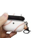野球のボールグッズ・雑貨  野球ボール柄のフック付きAirPods Proケース(エアポッズプロケース)