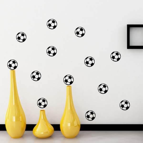 貼ってはがせるウォールステッカー サッカーボールの壁シール 1枚 250円 ボールグッズ通販サイト の グラシアス が販売中 貼ってはがせるウォールステッカー サッカーボールの壁シール 1枚 250円 ボールグッズ通販サイト の グラシアス が販売中