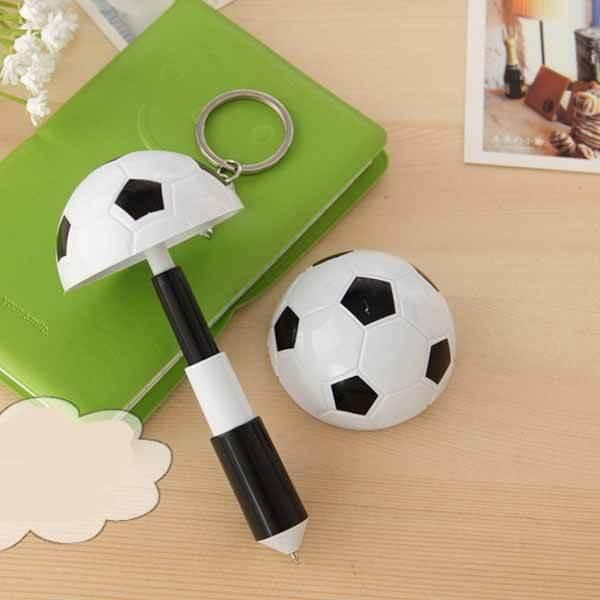 サッカーボールキーホルダー ボールペン入り ボールグッズ通販サイト の グラシアス が販売中 サッカーボールキーホルダー ボールペン入り ボールグッズ通販サイト の グラシアス が販売中