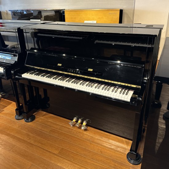 YAMAHA U10Bl