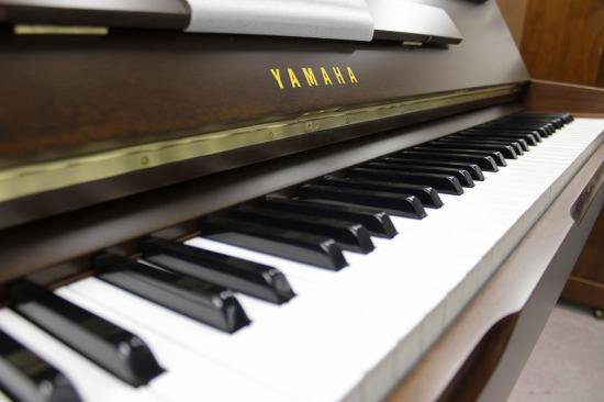 YAMAHA コンパクトピアノ M1A (#1510249) アップライトピアノ