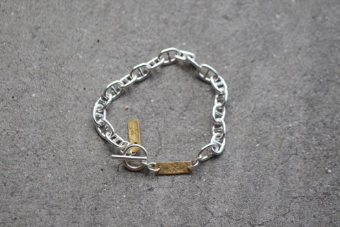 Oval type chain bracelet