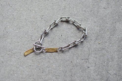 U type chain bracelet