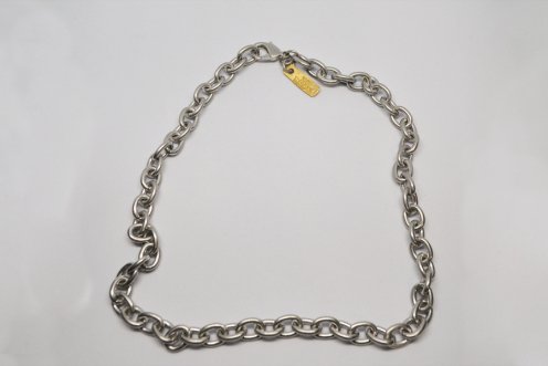 oval  chain necklace