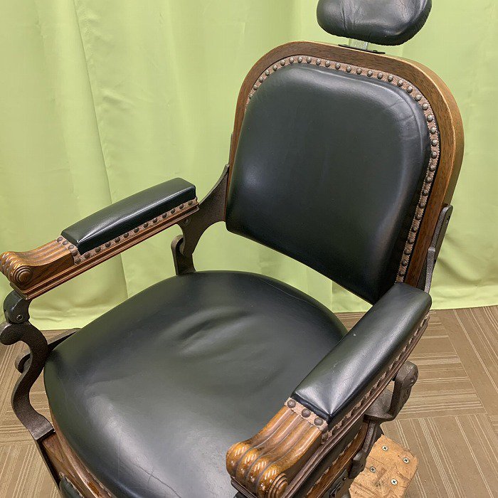 中古】タカラベルモント製 理容椅子『ザ・クラシック』75周年記念