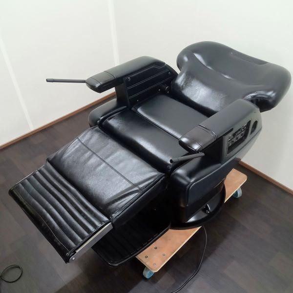 タカラベルモント製　最高級理容椅子maxim マキシム　値下げ可能です。 中古】タカラベルモント 理容椅子『MAXIM（マキシム）9000