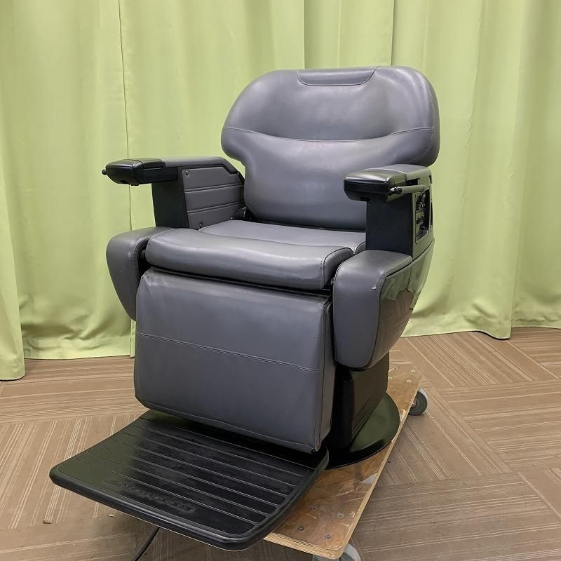 奥*誉様 理容椅子　タカラベルモントBB-8900 黒 奥*誉様 理容椅子 タカラベルモントBB-8900 黒 - メルカリ