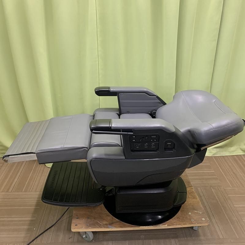 タカラベルモント製　最高級理容椅子maxim マキシム　値下げ可能です。 タカラベルモント製 最高級理容椅子maxim マキシム 値下げ可能です。