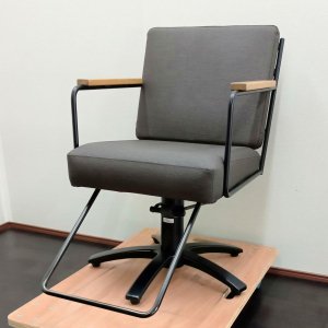 美容理容機器 セット椅子／中古｜中古美容機器・中古理容機器・中古