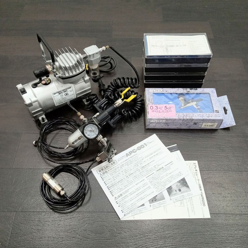 中古】エアテックス 『 エアパワーコンプレッサーAPC-001 』 サービス品多数セット