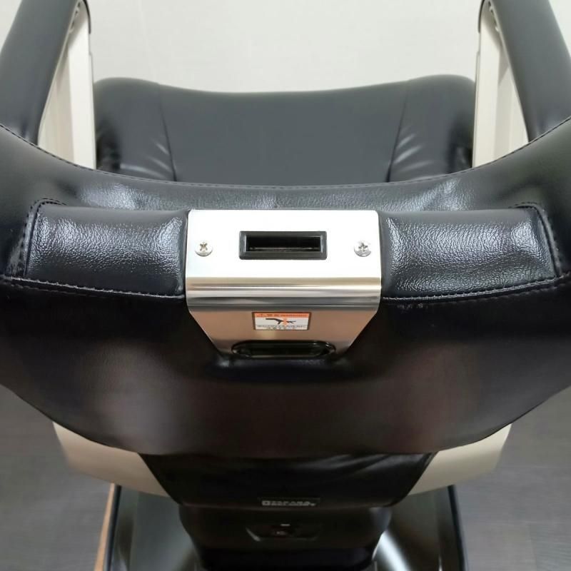 中古】タカラベルモント 理容椅子『 INOVA-EX(イノーヴァ EX 中古】タカラベルモント 理容椅子『 INOVA-EX(イノーヴァ EX