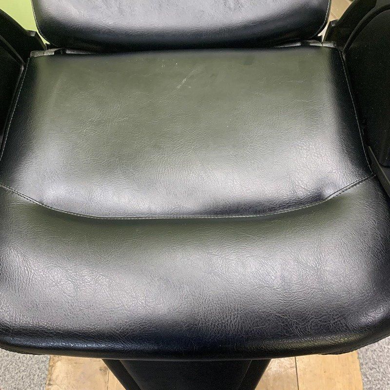 中古】タカラベルモント 理容椅子『CR-Ⅱ（クリエ2）』ブラック